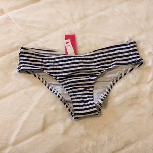 Size M (4-6) Hipster Bikini Navy Strip